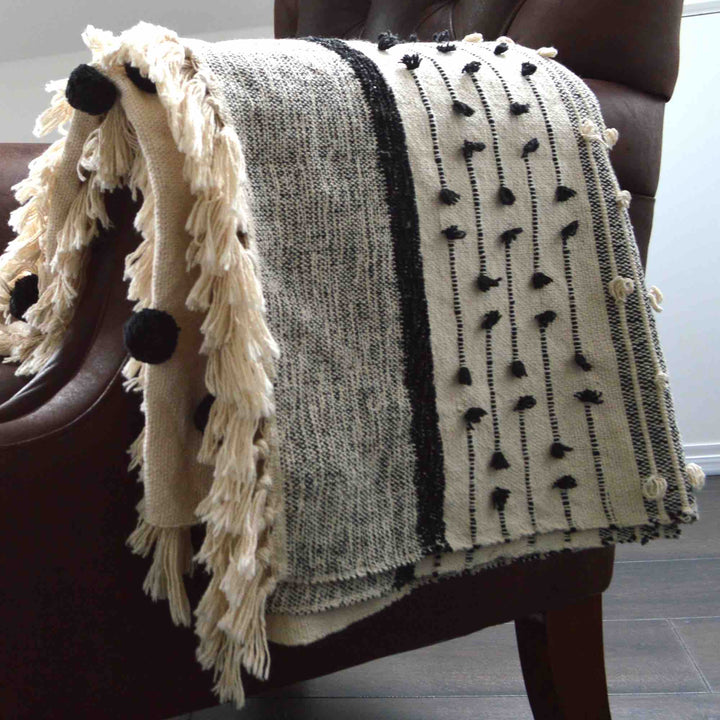 Nina Textured Throw - Grey/White - Williamsons Factory Shop
