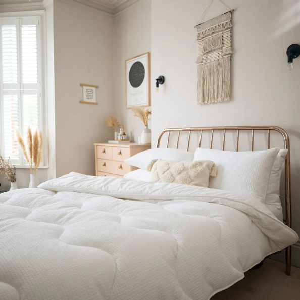 Night Owl Cotton Waffle Coverless Duvet - White - Williamsons Factory Shop