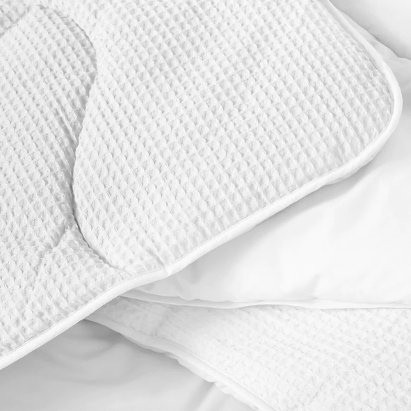 Night Owl Cotton Waffle Coverless Duvet - White - Williamsons Factory Shop
